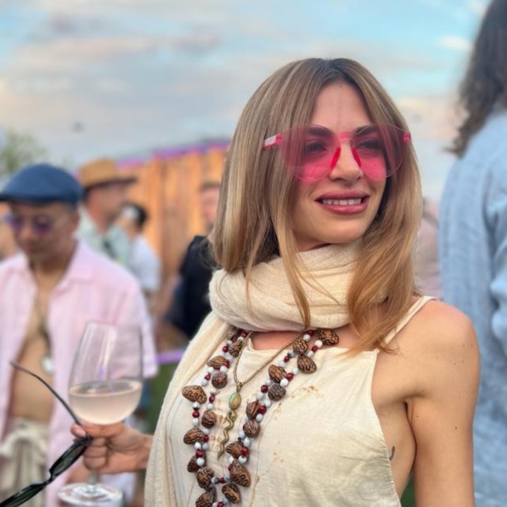 Meet your Posher, Bianca